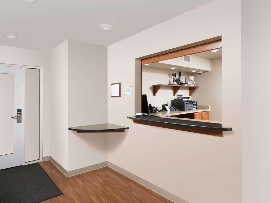 Extended Stay America Select Suites - Akron - South Portage Lakes Interieur foto