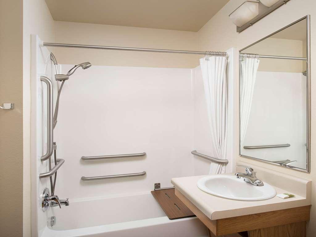 Extended Stay America Select Suites - Akron - South Portage Lakes Buitenkant foto