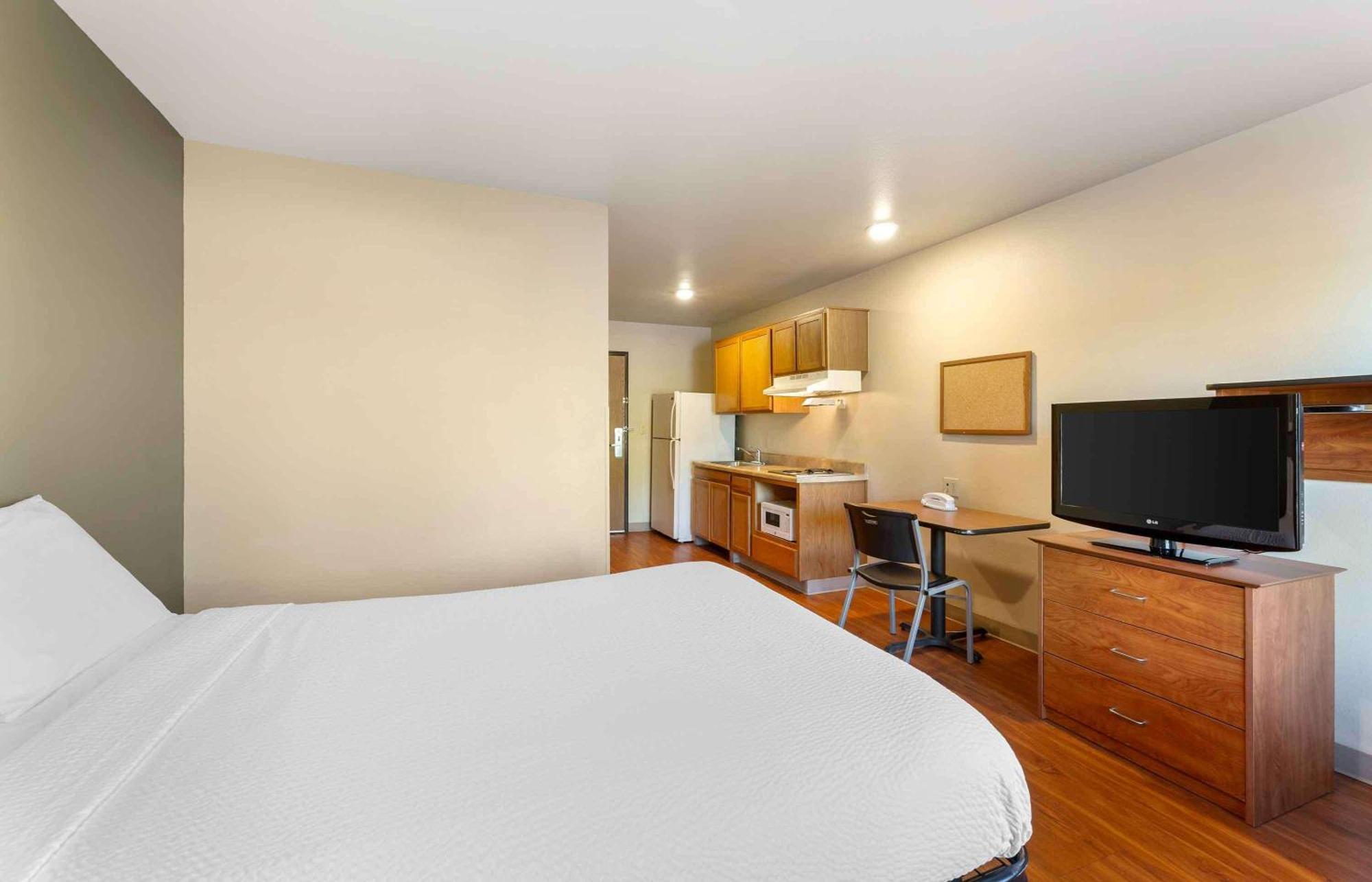 Extended Stay America Select Suites - Akron - South Portage Lakes Buitenkant foto